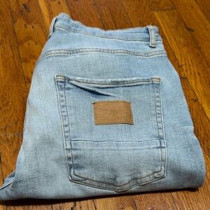 Gently worn men’s Zara Light Blue Denim Jeans